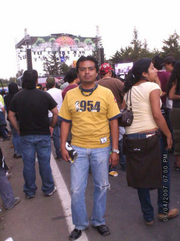 Sin Nombre