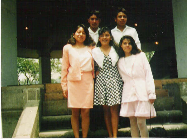 Sin Nombre