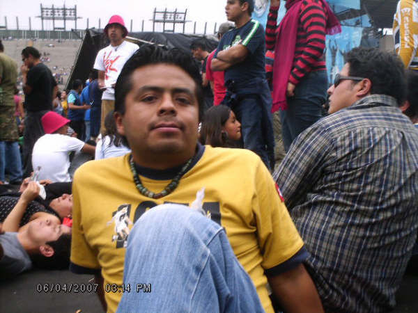 Sin Nombre